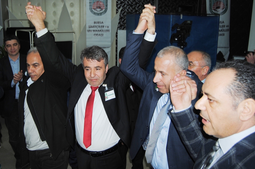 Bursa Simitçiler Odası’nda Erdal Pınar güven tazeledi