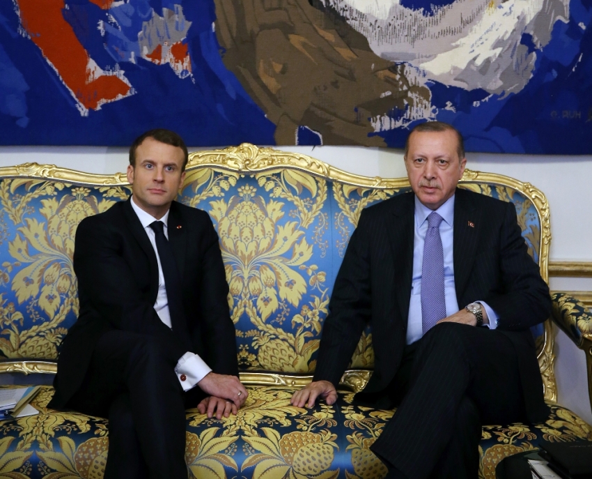 Erdoğan, Franssız mevkidaşı Macron ile görüştü