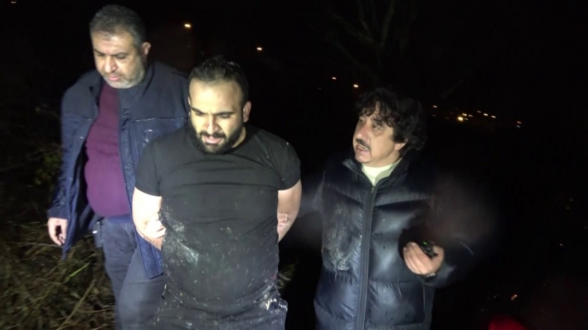 Bursa'da polisten kaçtı tarlada yakalandı