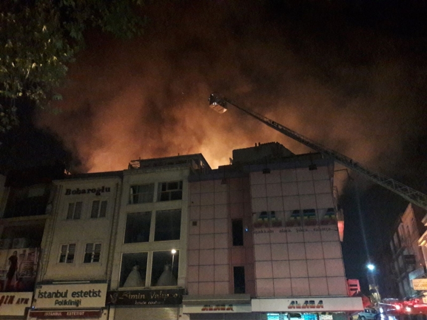 İstanbul'da korkutan yangın