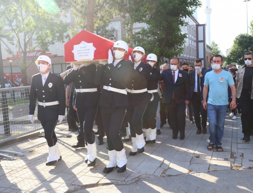 Şehit olan polis Bursa'da son yolculuğuna uğurlandı