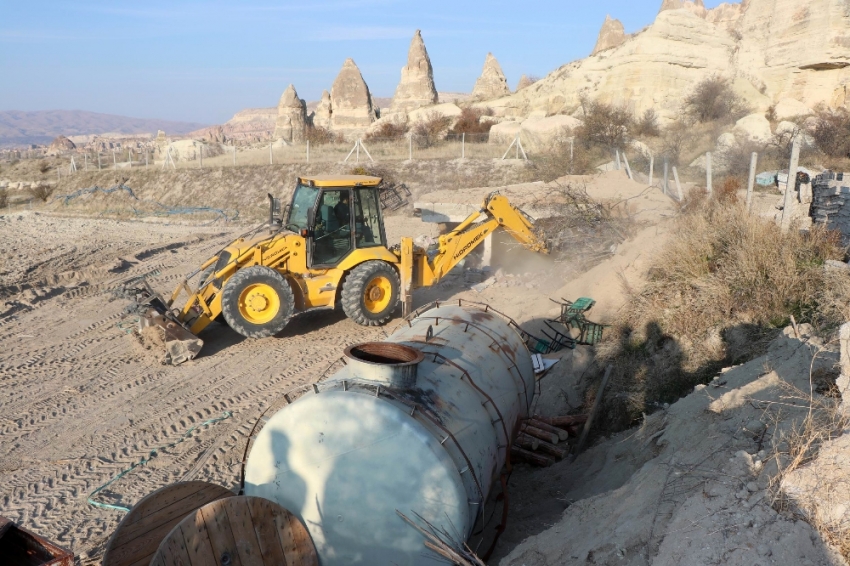 Üzeri toprakla kapatılmıştı: Bugün yıkıldı