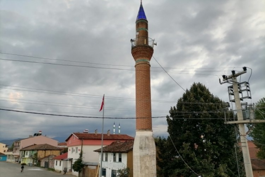 Bursa'da camisiz minare