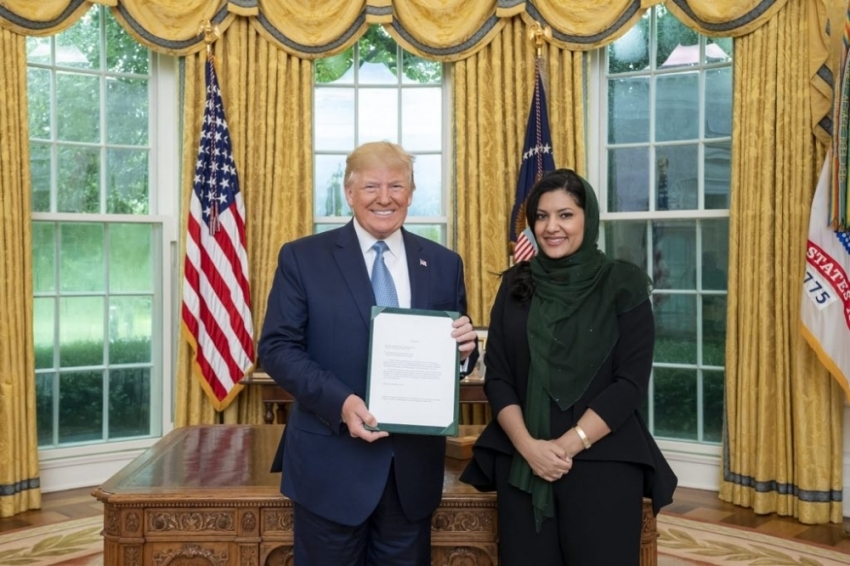 Trump, Suudi Arabistan’ın ilk kadın büyükelçisini kabul etti