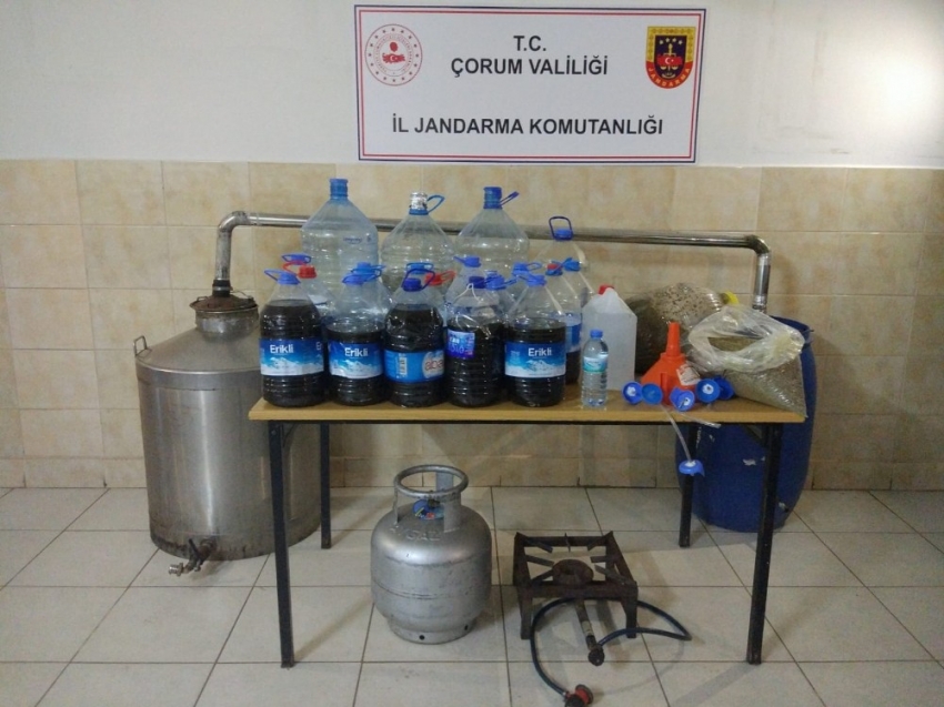 Jandarma’dan kaçak içki operasyonu