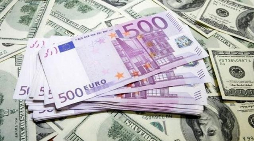 Erdoğan'ın faiz açıklamasının ardından dolar 8,81'i buldu