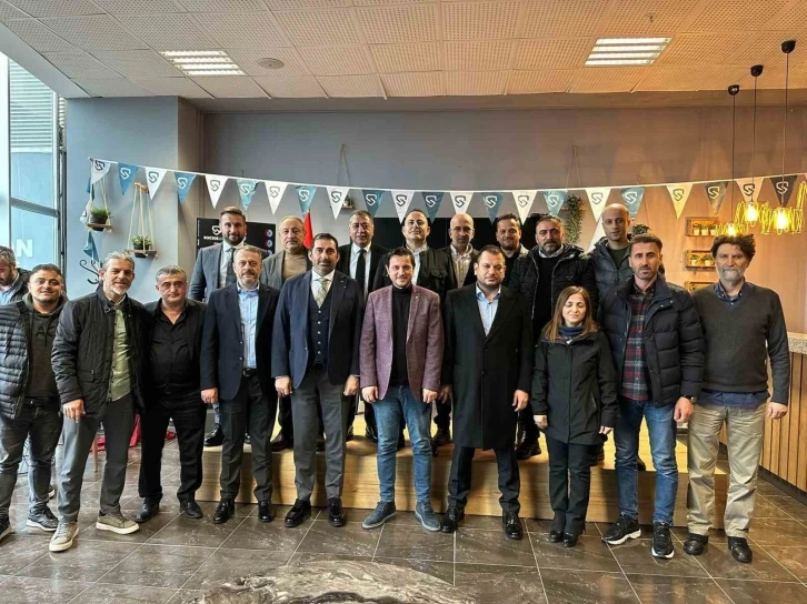 Ertuğrul Doğan, TSYD Trabzon Şubesi’ni ziyaret etti
