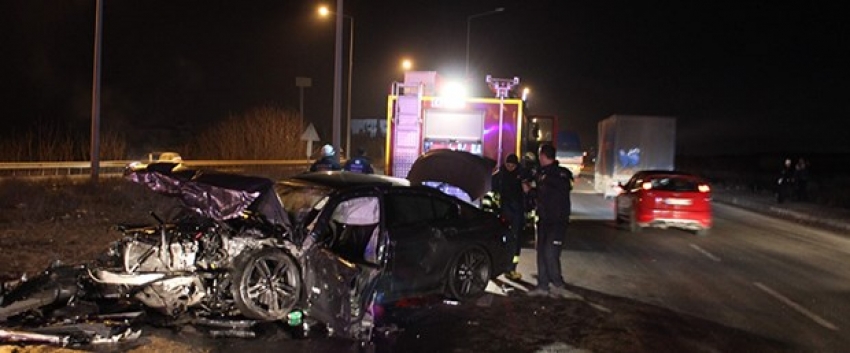 Eskişehir’de trafik kazası: 3 ölü, 5 yaralı