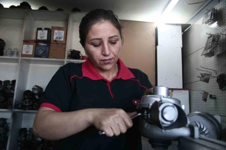 Bursa'da 'Turbocu Aynur Usta' kadınlara örnek oluyor