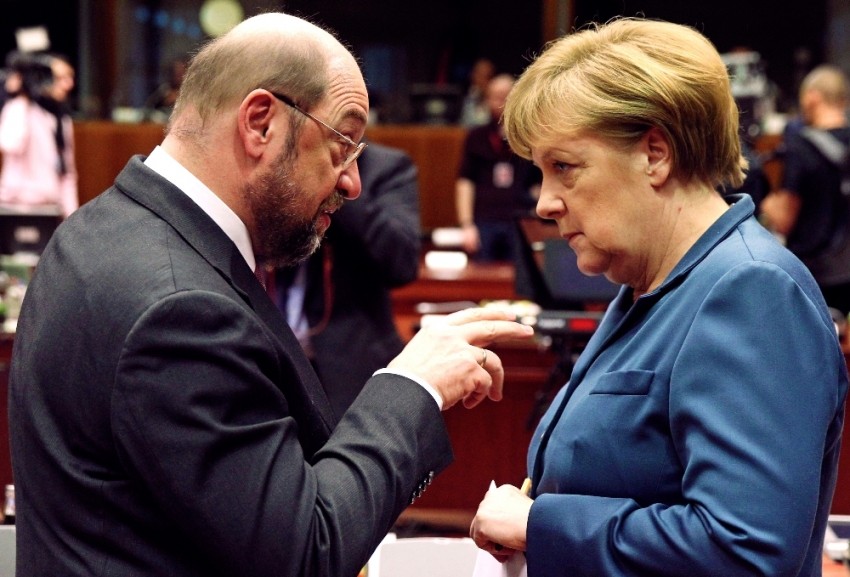 Merkel: “AB-Türkiye ilişkilerini askıya alabiliriz”
