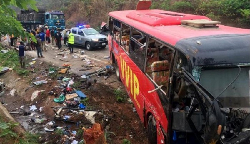 Gana’da otobüs kazası: 60 ölü