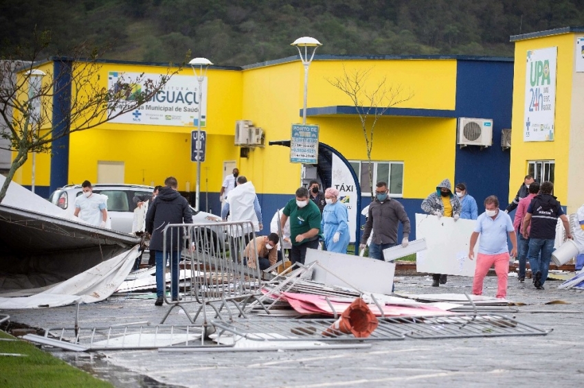 Brezilya’nın güneyini fırtına vurdu: 10 ölü