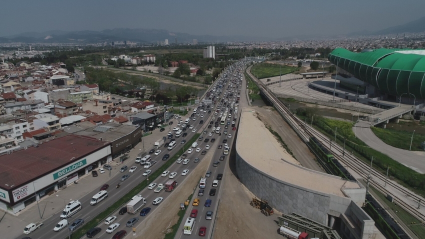 Bursa’da şehir trafiği kilit