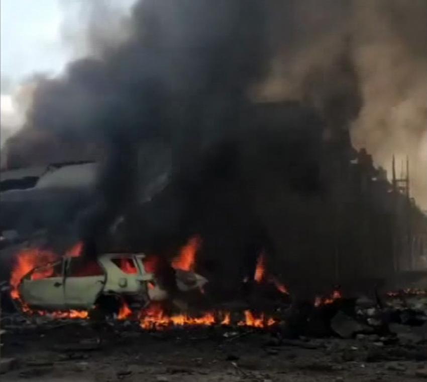 Askeri uçak düştü: 30 ölü