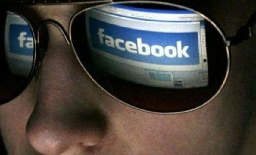 Facebook'tan müstehcen içeriklere savaş!