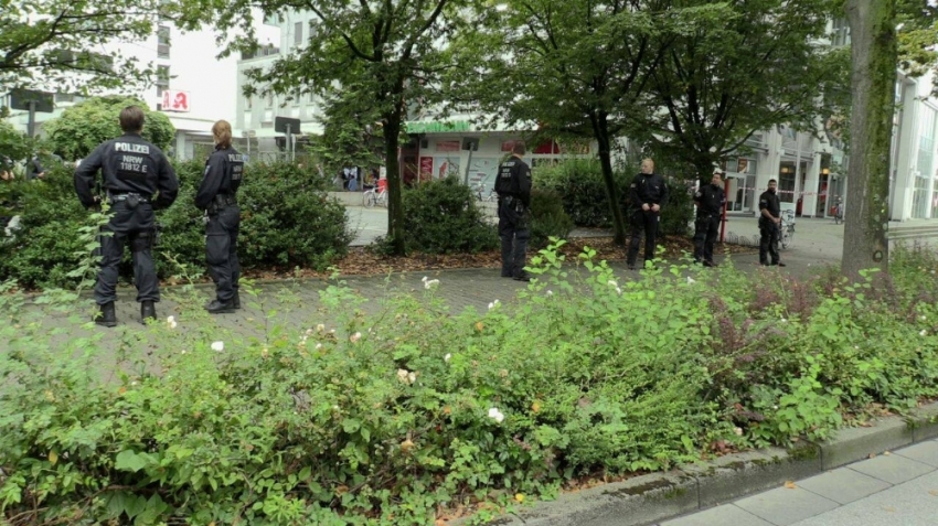 Almanya’da 6 şehirde bomba ihbarı: Polis alarma geçti