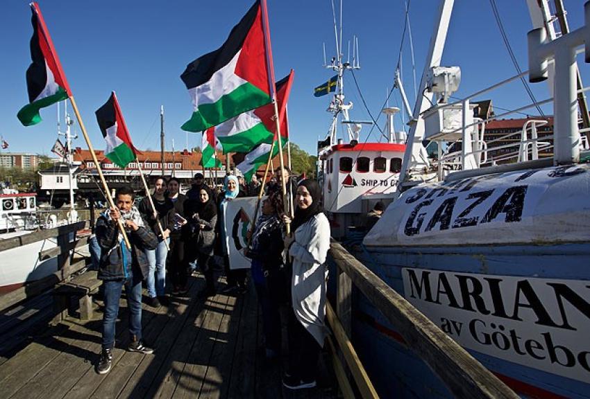 Gazze'ye giden aktivistlerin teknesi Fransa'da