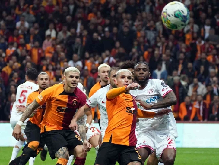 Galatasaray, Antalyaspor serisini 14'e çıkardı