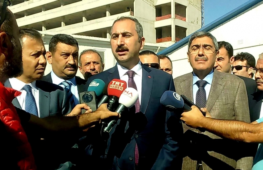 Adalet Bakanı Gül’den personel müjdesi
