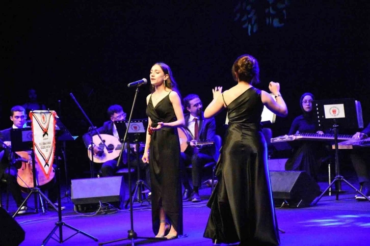 Güzel Sanatlar Lisesinden Türk müziği ve Türk Halk müziği ziyafeti

