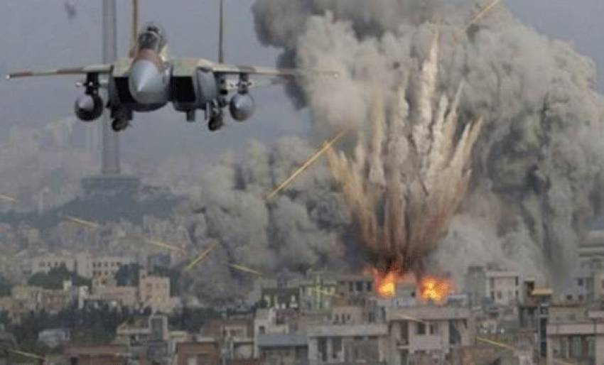 Savaş uçağı sivillere saldırdı