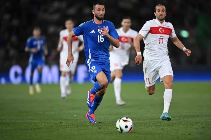 Hazırlık maçı: İtalya: 0 - Türkiye: 0 (İlk yarı)
