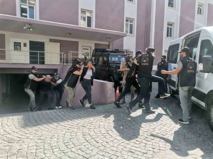 HDP İzmir İl Eşbaşkanı tutuklandı
