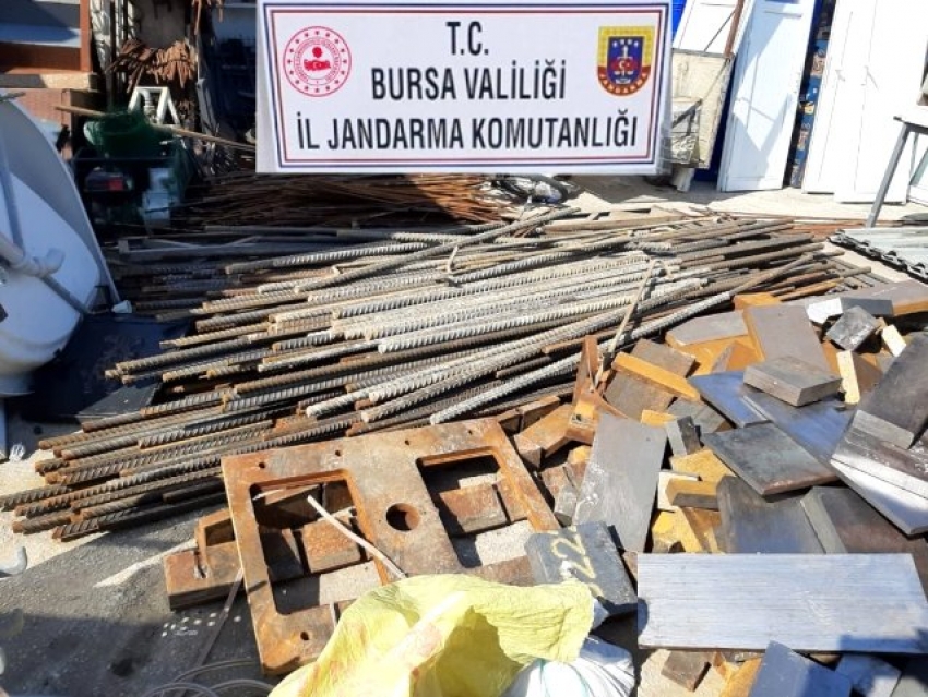 Bursa'da hızlı tren inşaatı demirlerini çalan hırsızlara şok baskın