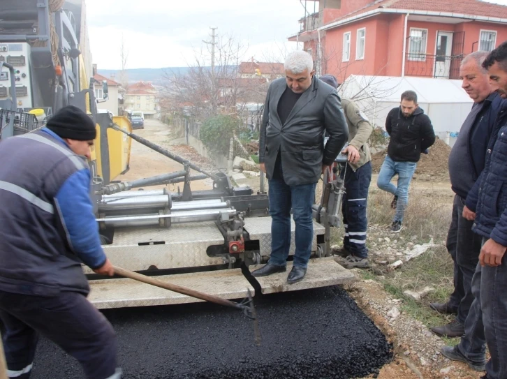 Hisarcık Belediyesi’nden şehir içi sıcak asfalt çalışmaları
