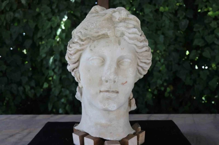 Hygieia’nın heykel başı bulundu