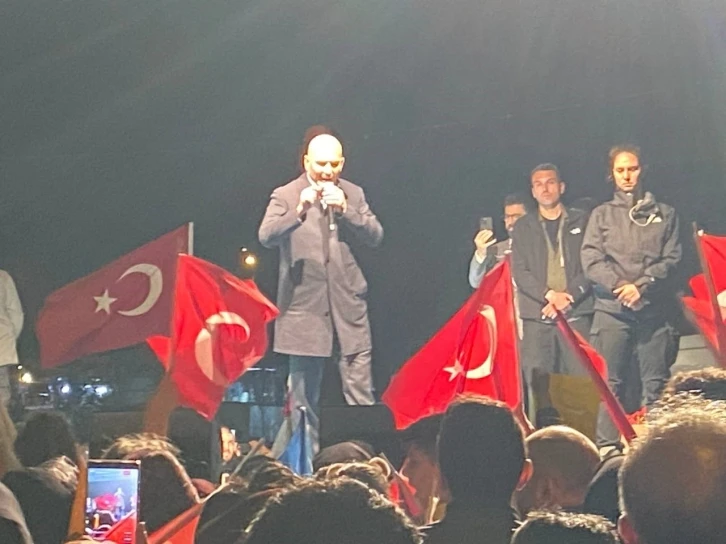 İçişleri Bakanı Süleyman Soylu, İstanbul’da seçim çalışmalarını sürdürdü
