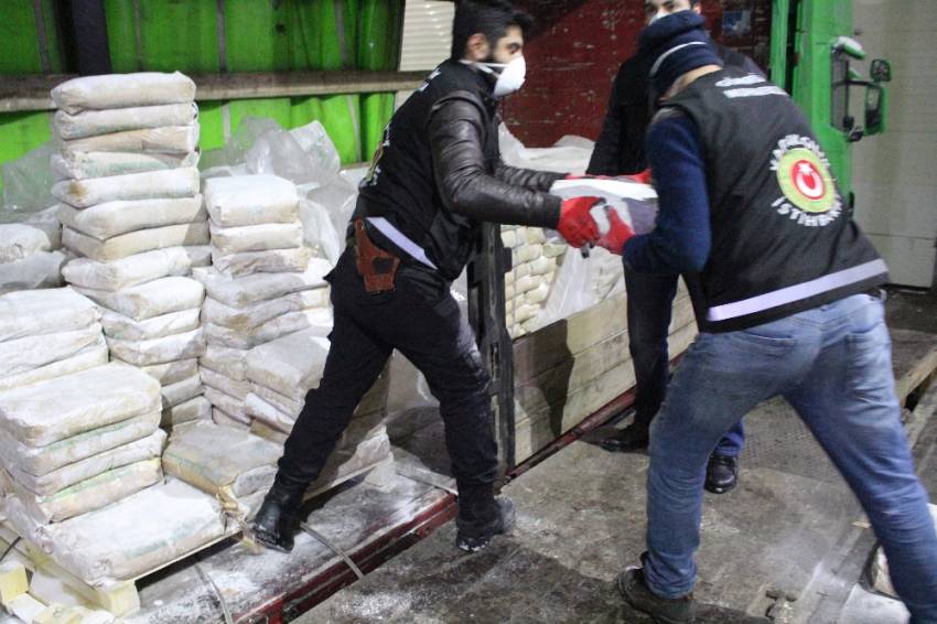 İran sınırında 600 kilo eroin ele geçirildi