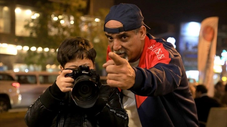 Iraklı sokak fotoğrafçısı habersiz çektiği karelerle 'an'ları ölümsüzleştiriyor
