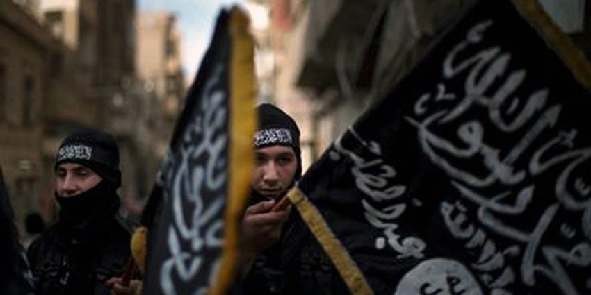 IŞİD Musul'da peşmergeye saldırdı