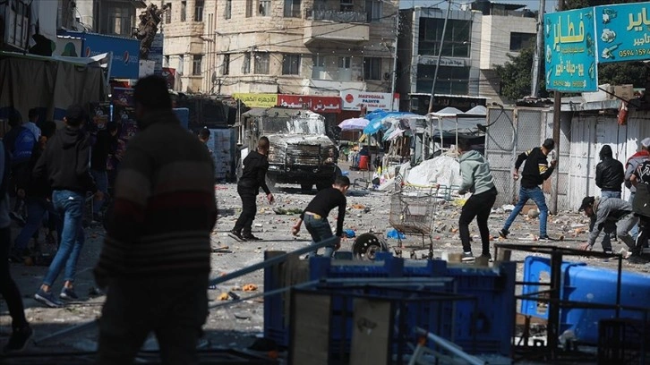 İsrail'in 11 Filistinliyi öldürdüğü kanlı baskını Nablus'u 