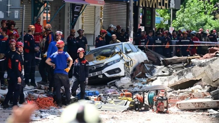 İstanbul Küçükçekmece’de çöken binada gözaltı sayısı 2’ye çıktı