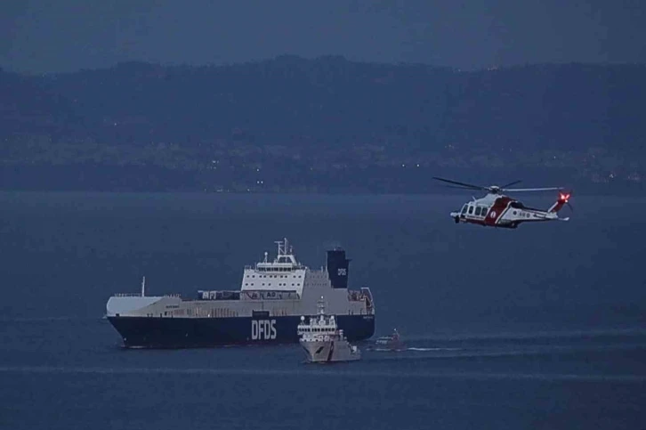 İtalya Savunma Bakanı Crosetto: "Türk gemisi kurtarıldı, kaçak göçmenler yakalandı"
