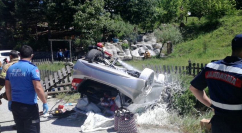 Bursa'da feci kaza: 2 yaralı var!
