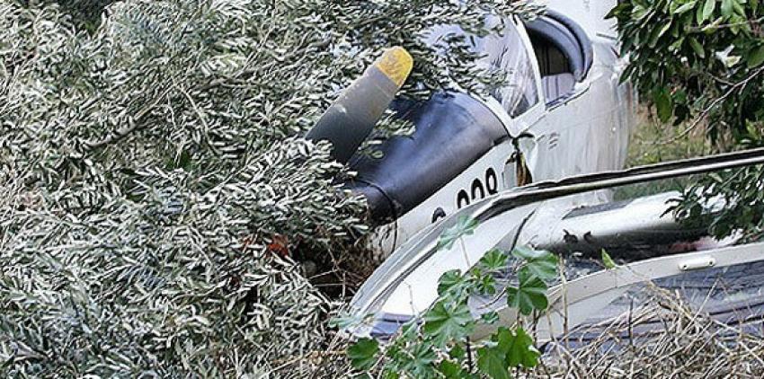 iki uçak havada çarpıştı: 2 ölü