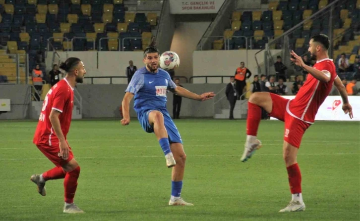 Karaman Futbol Kulübü TFF 2. Lig’e yükseldi
