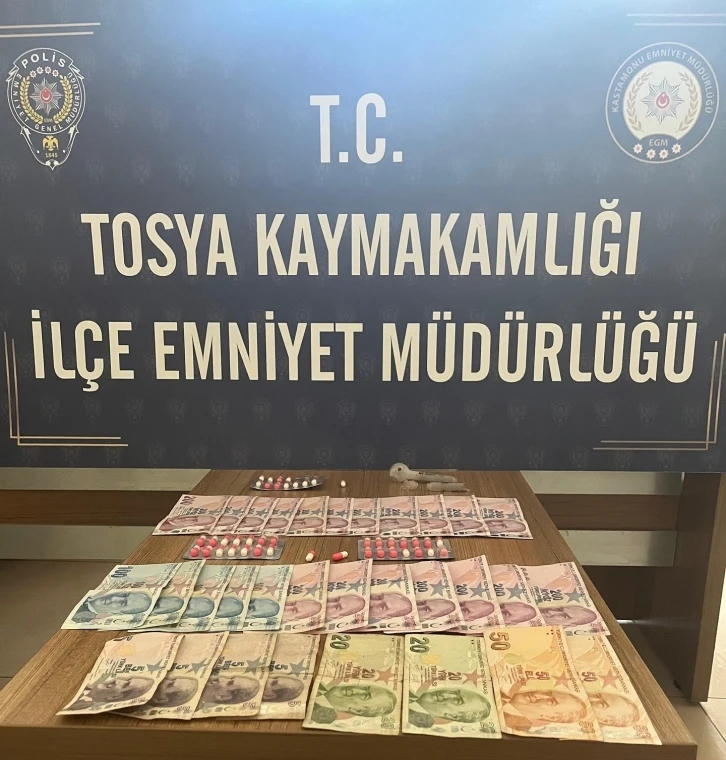 Kastamonu’da uyuşturucuyla yakalanan iki şüpheli tutuklandı
