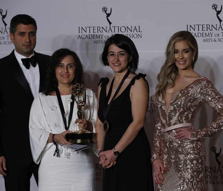 İlk kez bir Türk dizisi Emmy ödülü aldı