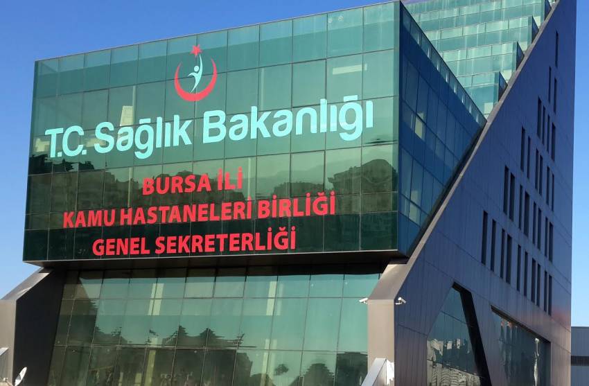 Bursa'da hastalar acile gidiyor