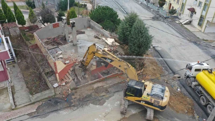 Kocaeli’de 1 yılda 100 bina yıkıldı
