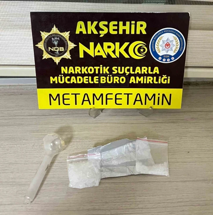 Konya’da uyuşturucu operasyonu: 3 gözaltı
