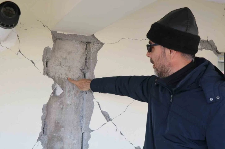 Korkutan iddia: Kolonlarına ekleme yapılan binaya ‘az hasarlı’ raporu verildi
