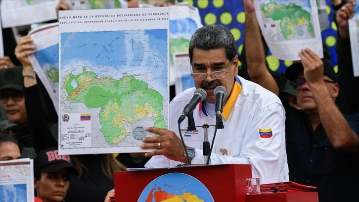 Maduro, Esequibo bölgesinin savunulması için yeni önlemler alacaklarını belirtti