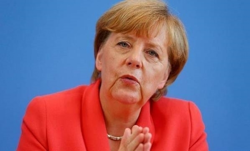 Merkel'den çifte vatandaşlığa destek!