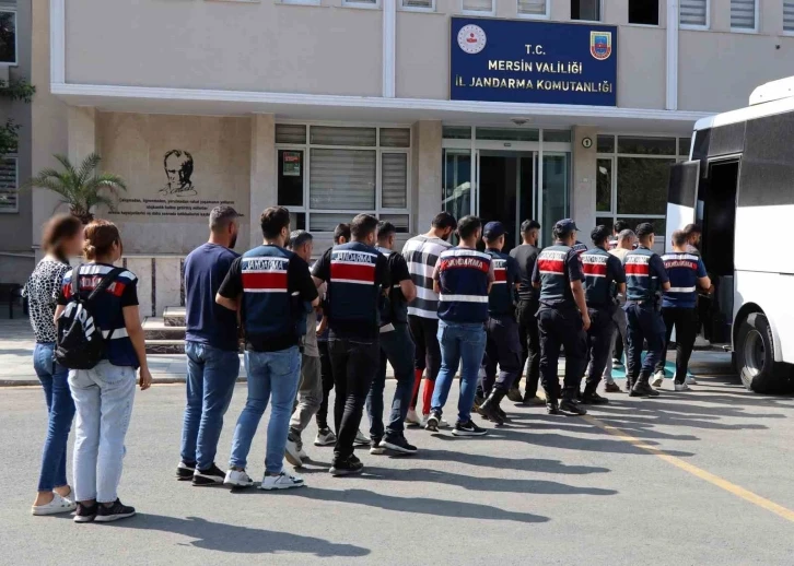 Mersin’de terör örgütü PKK’ya operasyon: 12 gözaltı