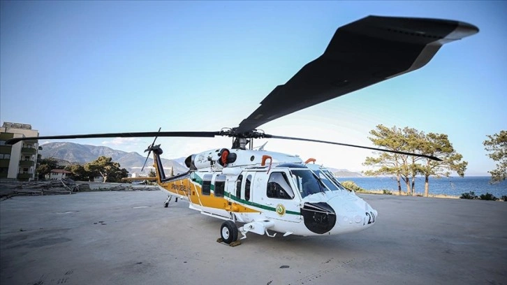 Mersin'de konuşlandırılan helikopter, olası orman yangınlarına 